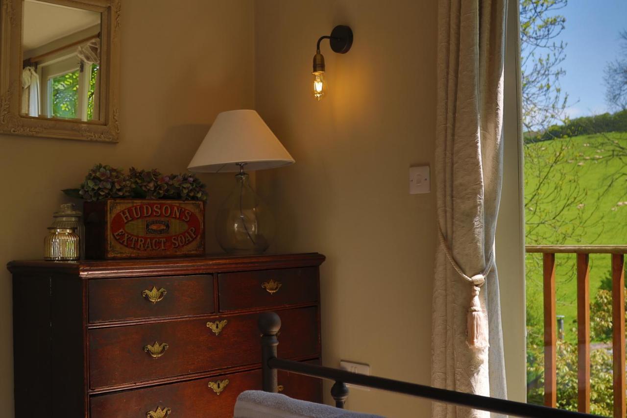 Holiday home Treetops Lodge, Bantham, South Devon, A Tranquil Rural Retreat Bantham
