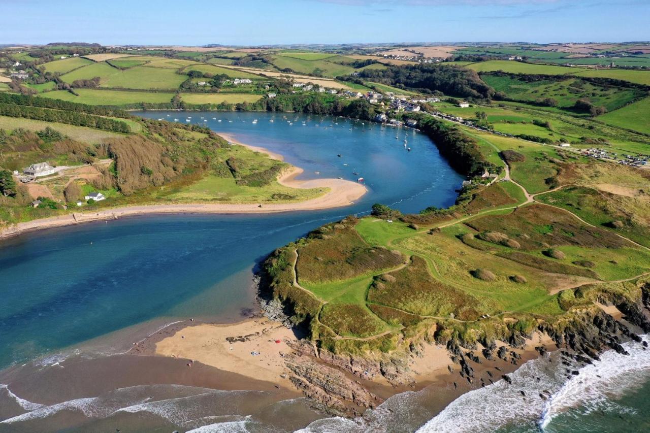 Holiday home Treetops Lodge, Bantham, South Devon, A Tranquil Rural Retreat Bantham