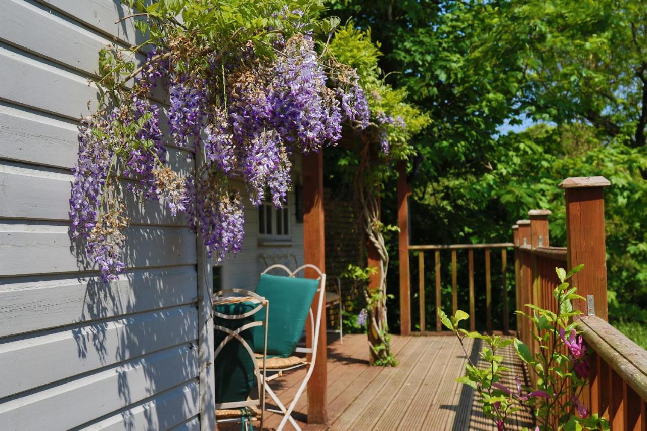 Holiday home Treetops Lodge, Bantham, South Devon, A Tranquil Rural Retreat *